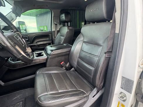 Used 2016 GMC Sierra 3500 Denali w/ Duramax Plus Package image 14