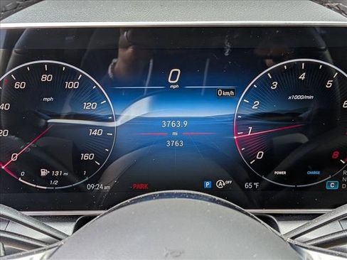 Used 2026 Mercedes-Benz GLC 300 4MATIC image 11