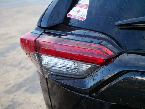 Certified 2023 Toyota RAV4 XLE image 17