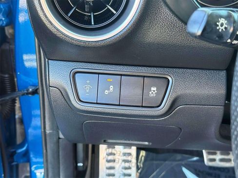 Used 2022 Kia Forte GT-Line image 18