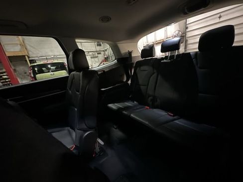 Certified 2024 Kia Telluride S w/ S Sunroof Package image 28