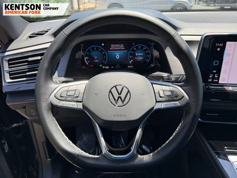 Used 2025 Volkswagen Atlas Cross Sport SE AWD/4WD image 13