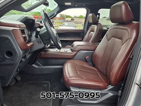 Used 2024 Ford Expedition Limited AWD/4WD image 9