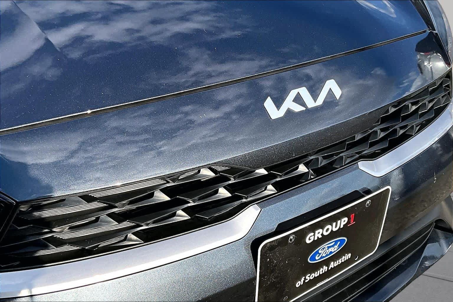 Used 2022 Kia Forte LXS FWD image 30