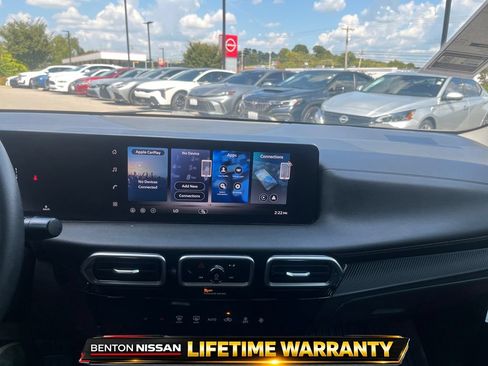 Used 2026 Nissan Sentra SV w/ Floor Mat Package FWD image 16