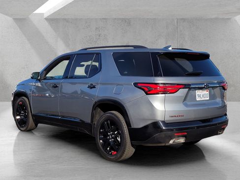 Used 2023 Chevrolet Traverse Premier w/ Redline Edition image 6