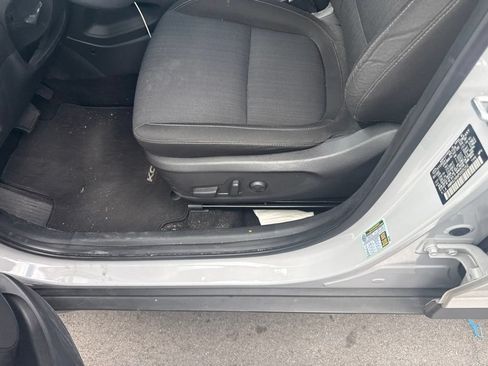 Used 2023 Hyundai Kona SEL FWD image 8