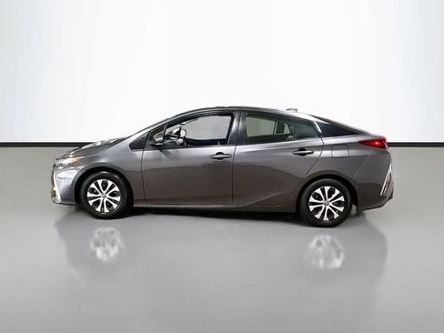 Used 2021 Toyota Prius Prime Limited FWD image 4