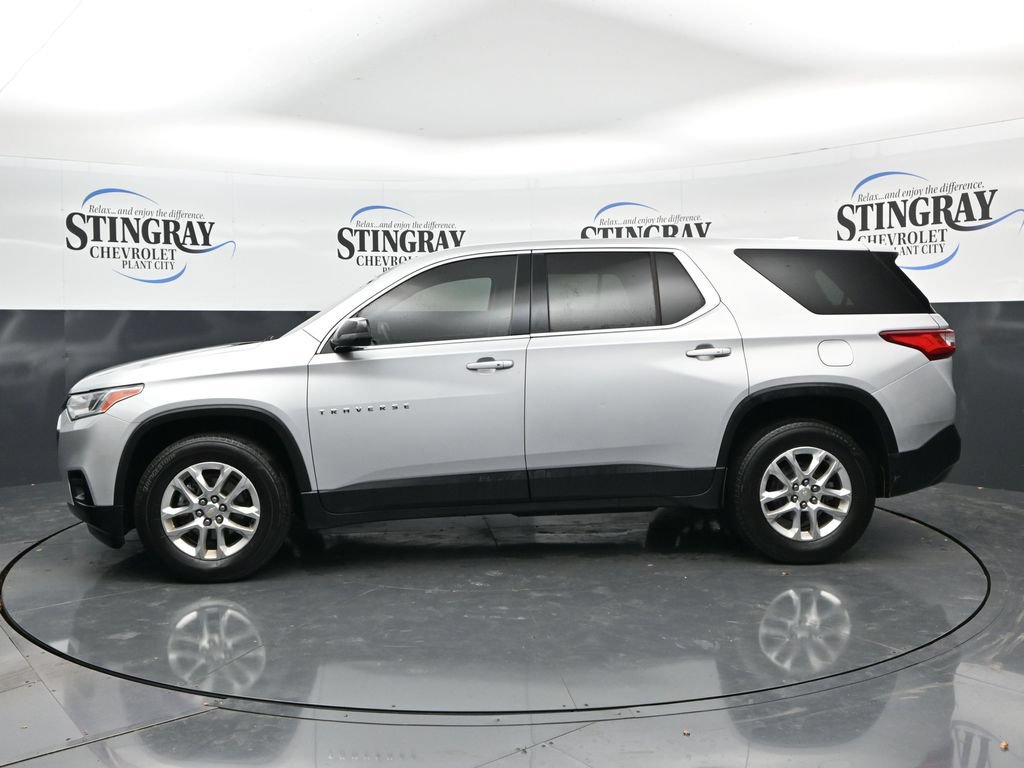 Used 2021 Chevrolet Traverse LS FWD image 4