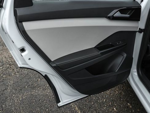 New 2026 Volkswagen Taos S AWD/4WD image 30