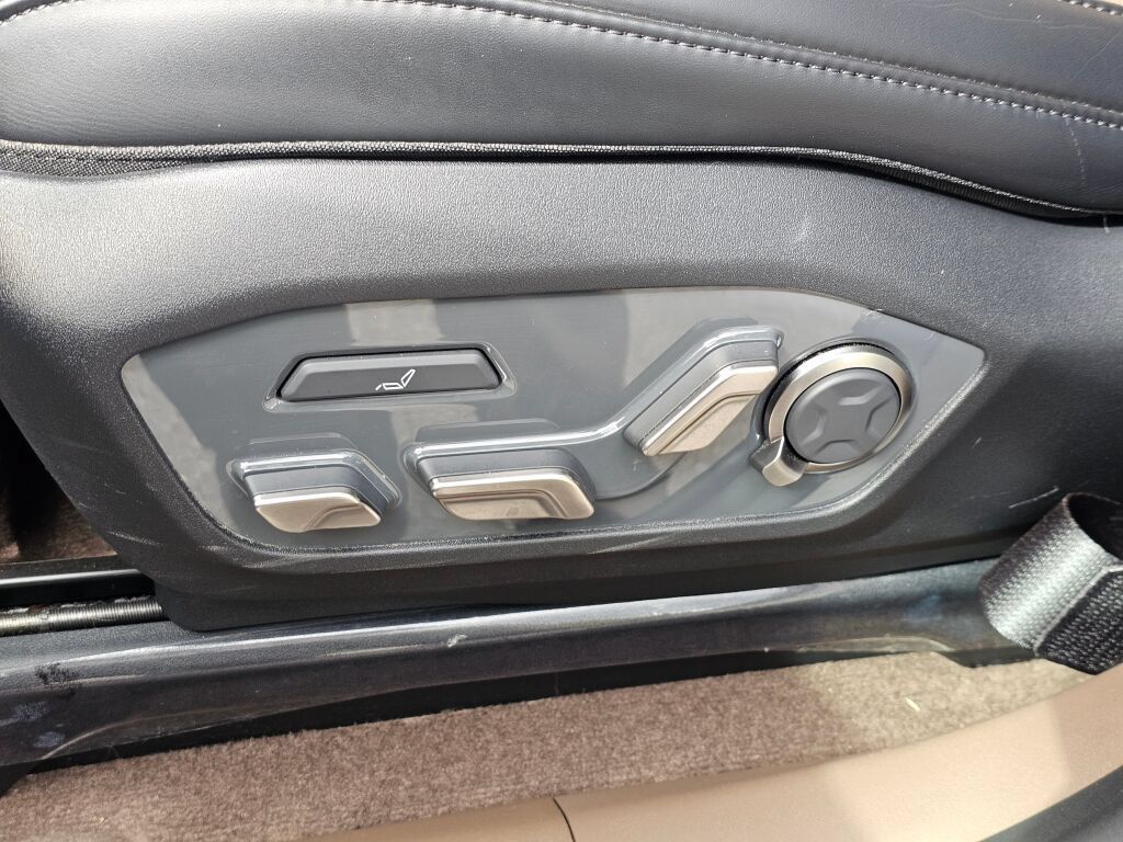 Certified 2024 Kia EV9 GT-Line AWD/4WD image 36