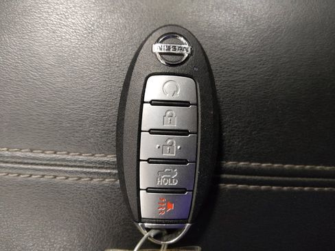 Used 2020 Nissan Sentra SV FWD image 32
