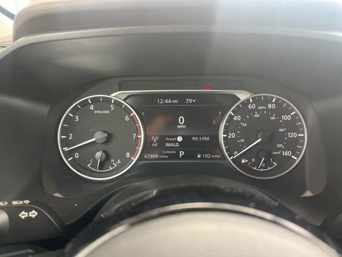 Used 2023 Nissan Rogue SV image 12