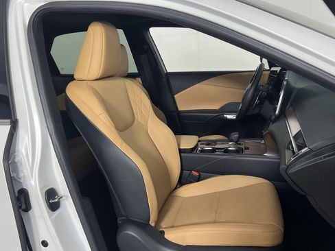 Used 2024 Lexus RX 350 Premium image 33