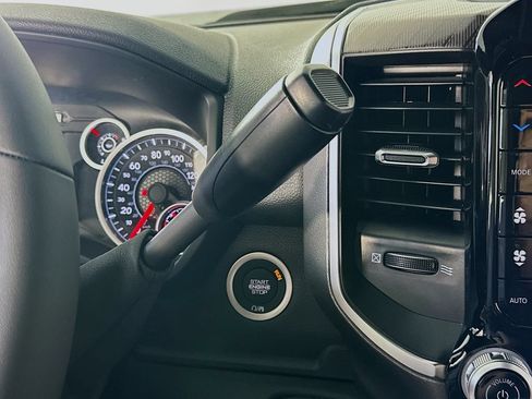 New 2026 RAM 2500 Big Horn AWD/4WD image 12