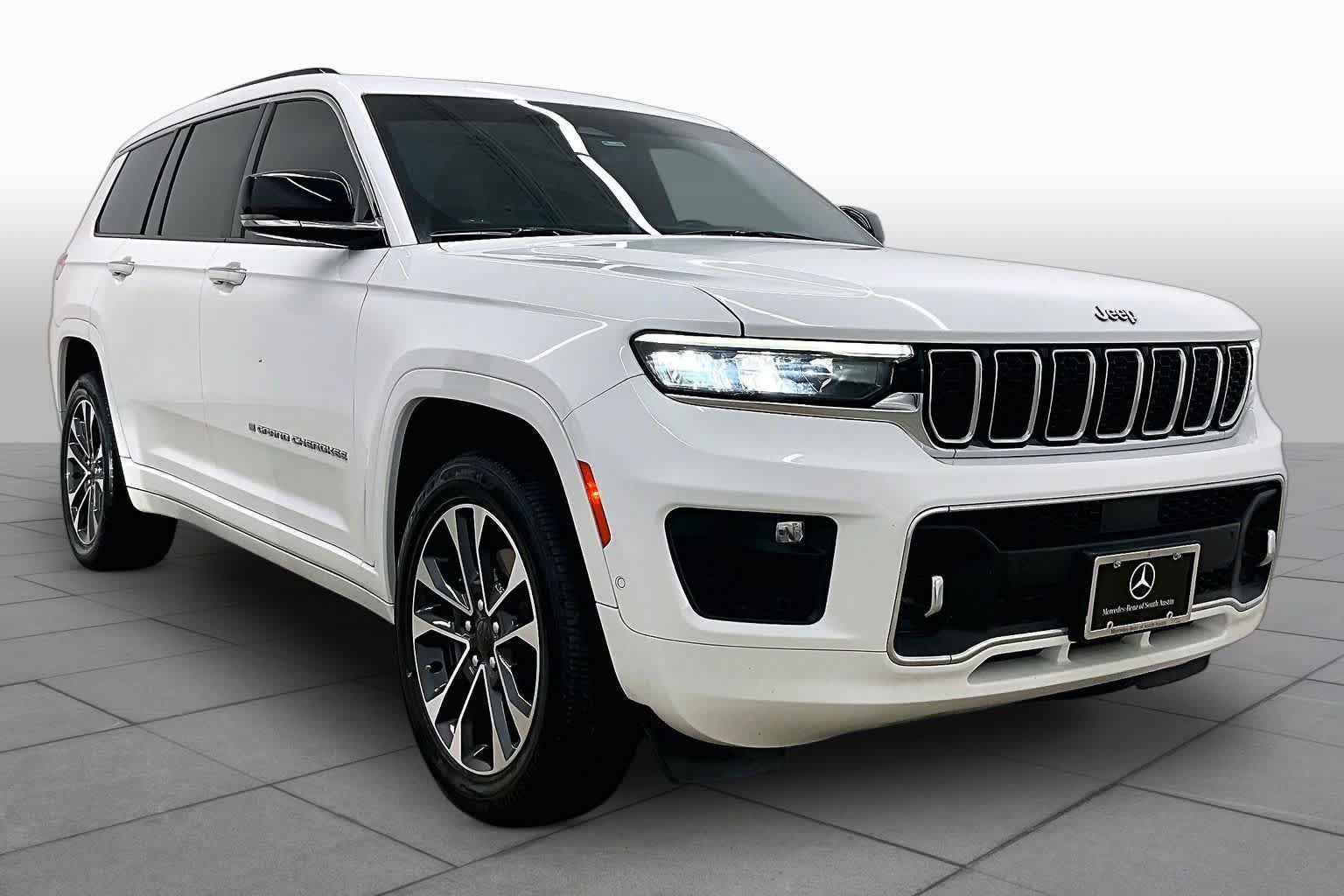 Used 2021 Jeep Grand Cherokee L Overland AWD/4WD image 3