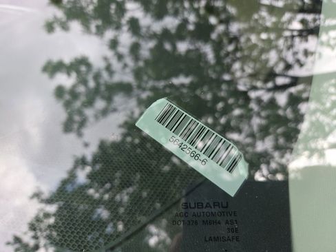 Used 2025 Subaru Ascent Premium image 9