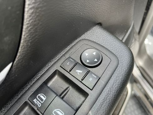 Used 2023 RAM 1500 Big Horn AWD/4WD image 14