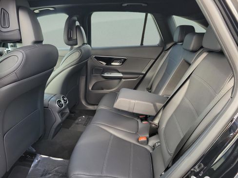 Certified 2026 Mercedes-Benz GLC 300 4MATIC image 11