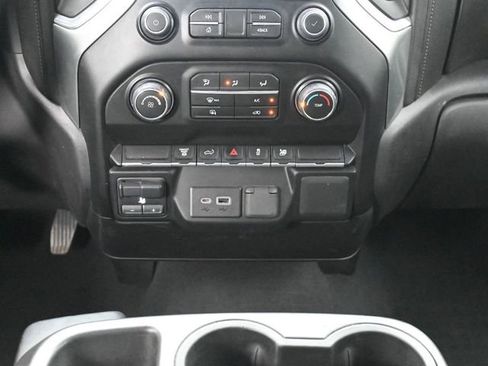 Used 2023 Chevrolet Silverado 3500 LT AWD/4WD image 21