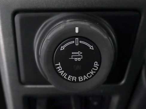 Used 2018 Ford F150 Raptor w/ Equipment Group 802A Luxury image 43