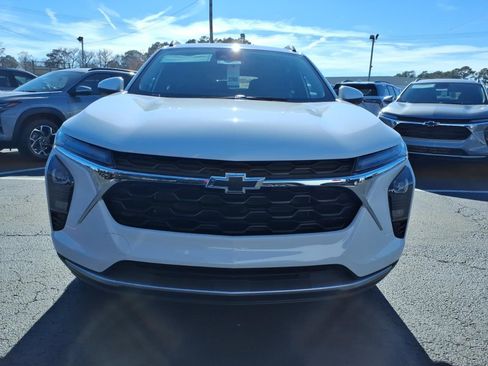 New 2026 Chevrolet Trax LT image 9