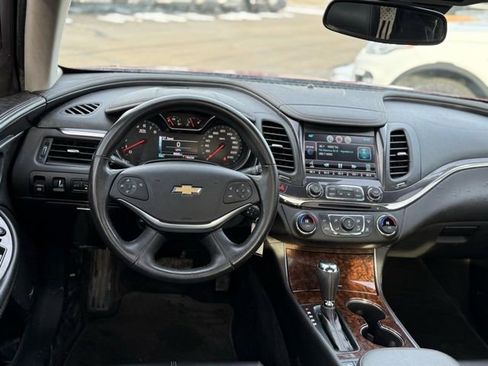 Used 2014 Chevrolet Impala LT image 6