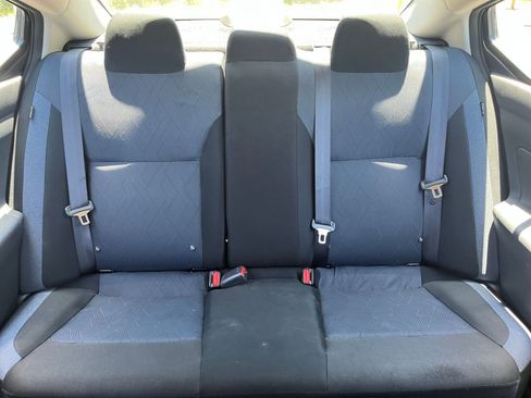 Used 2025 Nissan Versa SV FWD image 36