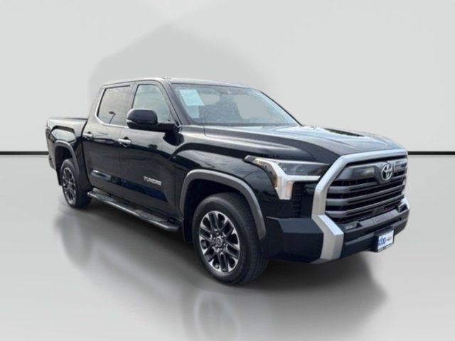 Used 2022 Toyota Tundra Limited AWD/4WD image 7