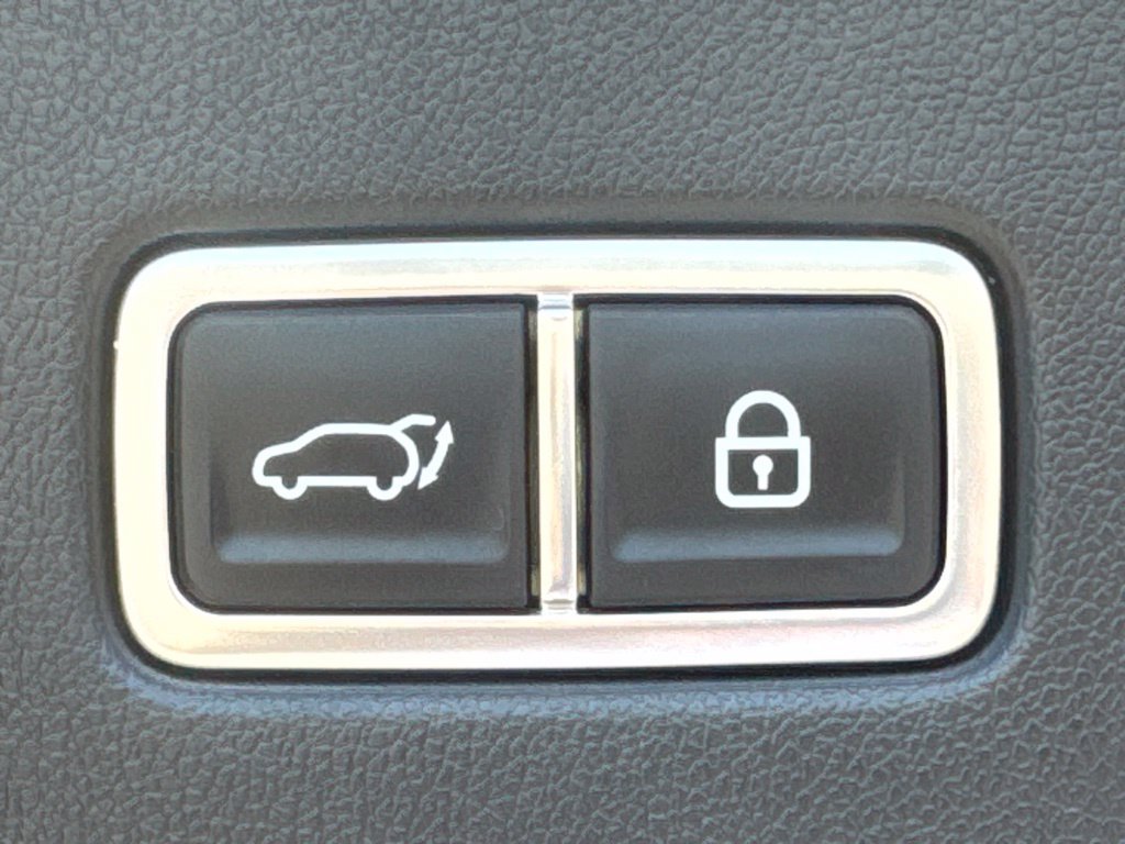 Used 2024 Kia Sorento SX Prestige AWD/4WD image 16