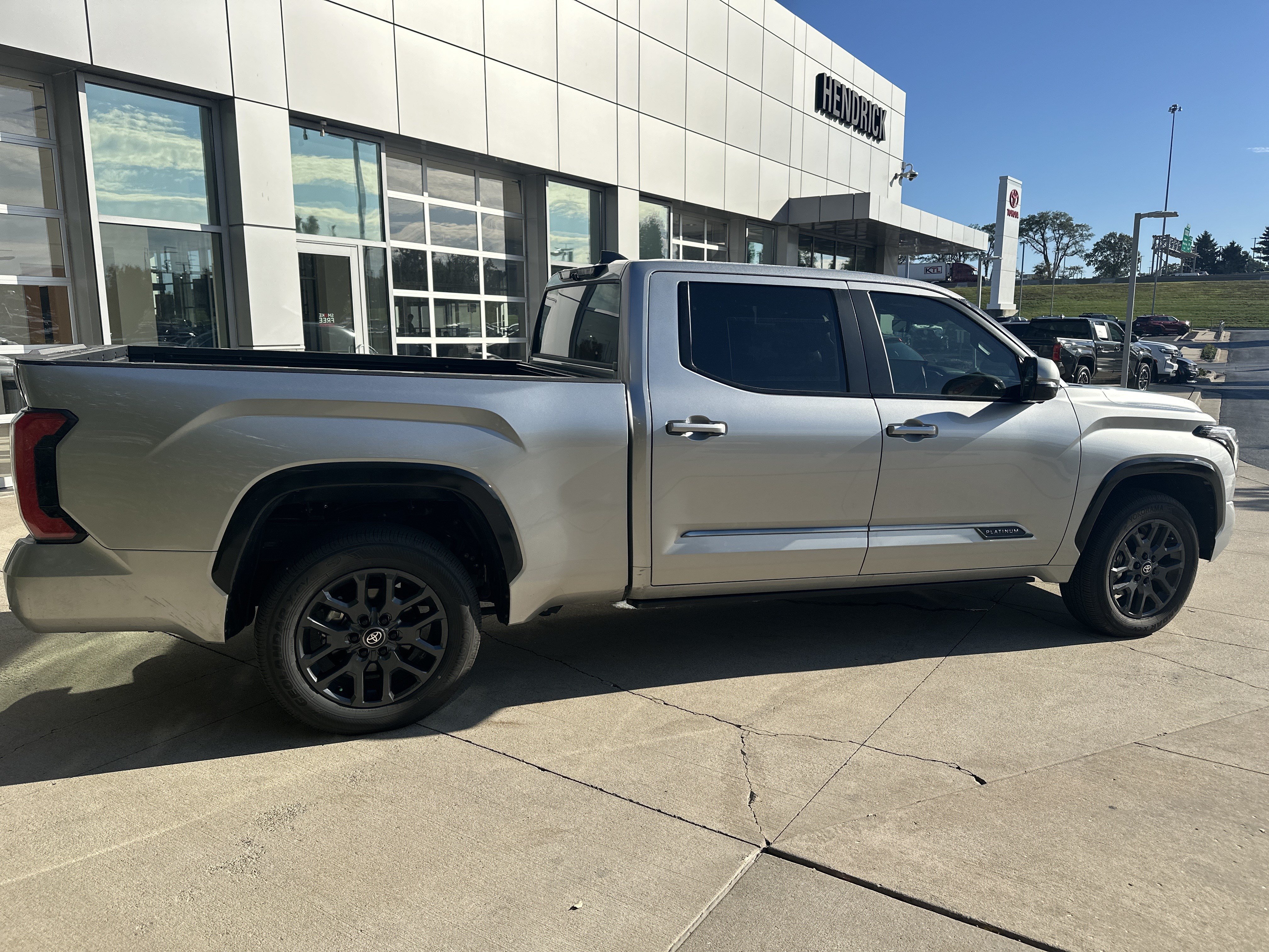 Used 2026 Toyota Tundra Platinum AWD/4WD image 10