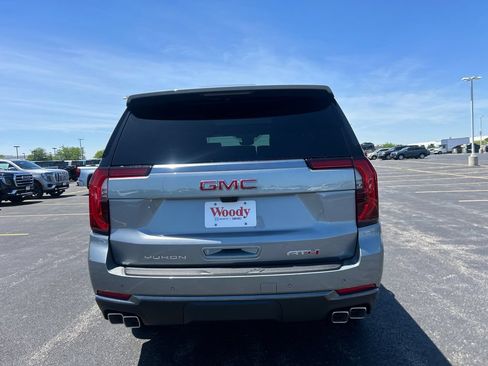 New 2026 GMC Yukon Denali Ultimate AWD/4WD image 8