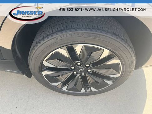 Used 2024 Chevrolet Blazer EV RS AWD/4WD image 32