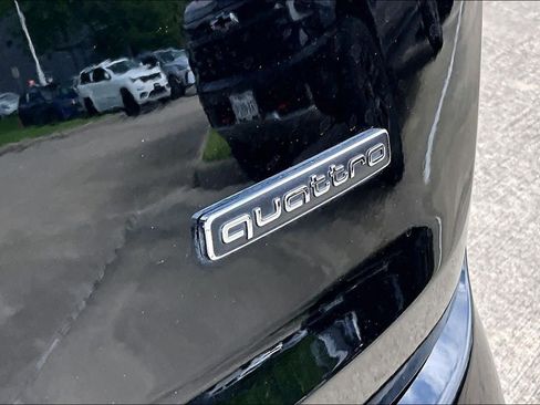 Used 2022 Audi Q7 3.0T Prestige w/ Prestige Package AWD/4WD image 10
