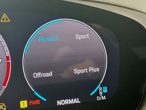 Certified 2025 Porsche Cayenne GTS image 22