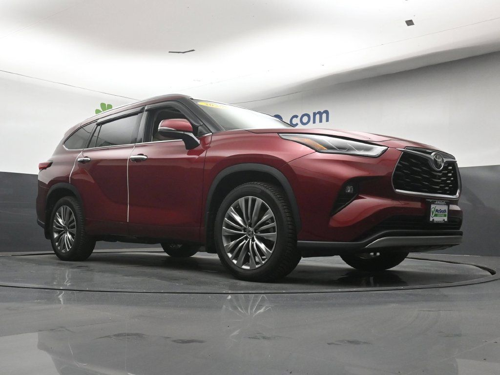 Used 2020 Toyota Highlander Platinum AWD/4WD image 21