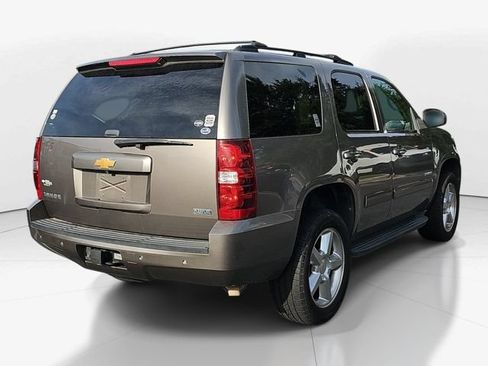 Used 2012 Chevrolet Tahoe LS w/ Convenience Package RWD image 3