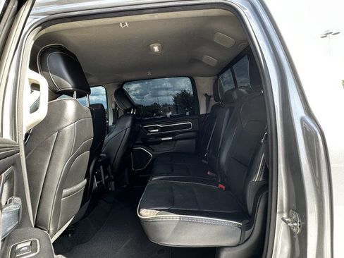 Used 2022 RAM 1500 Laramie AWD/4WD image 10