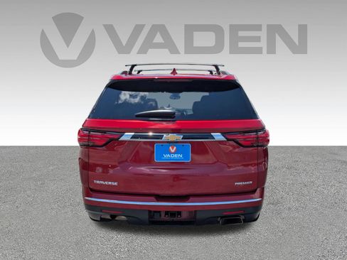 Used 2023 Chevrolet Traverse Premier FWD image 30