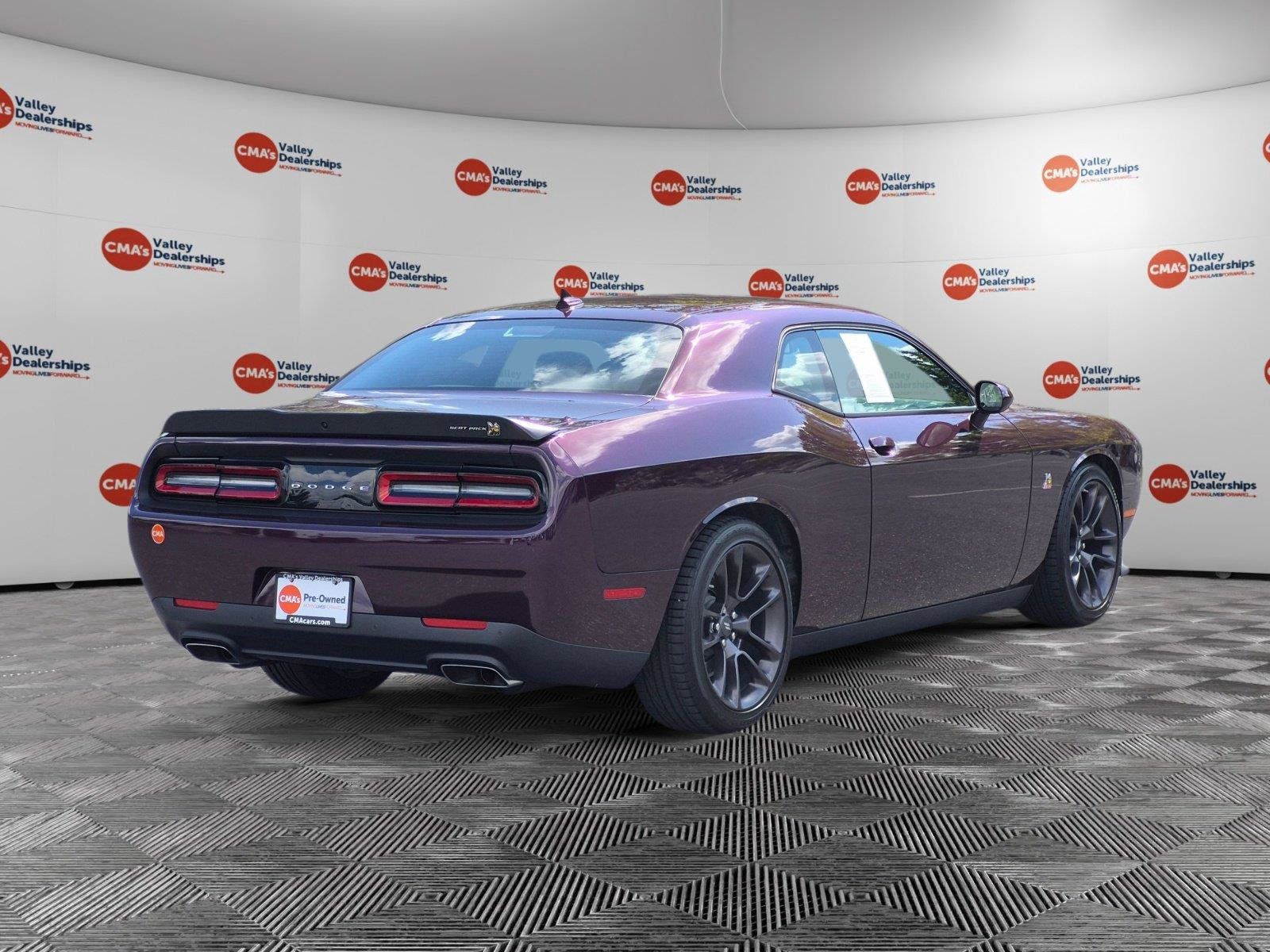 Used 2020 Dodge Challenger R/T Scat Pack RWD image 5