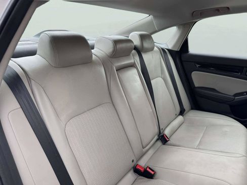Used 2024 Honda Civic Touring image 38