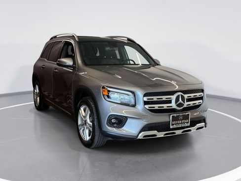 Certified 2023 Mercedes-Benz GLB 250 4MATIC image 3