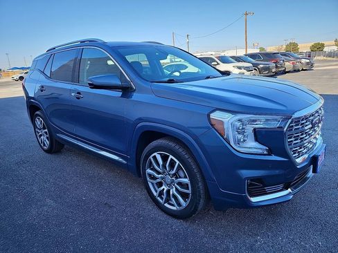 Used 2024 GMC Terrain Denali image 10