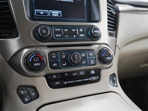 Used 2020 GMC Yukon Denali w/ Open Road Package AWD/4WD image 25