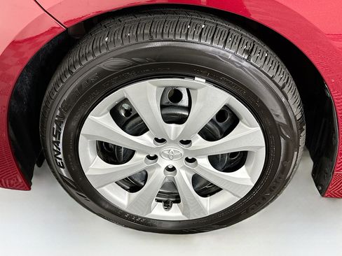 Used 2025 Toyota Corolla LE image 11