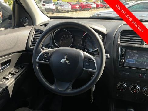 Used 2023 Mitsubishi Outlander Sport ES image 18