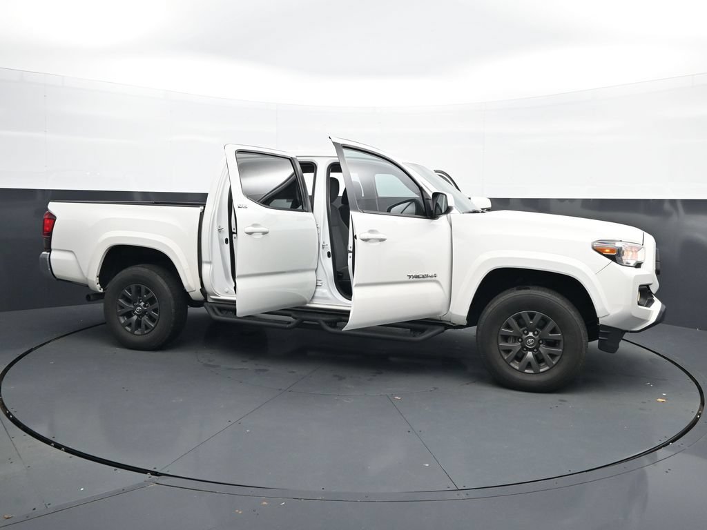 Used 2023 Toyota Tacoma SR5 RWD image 43