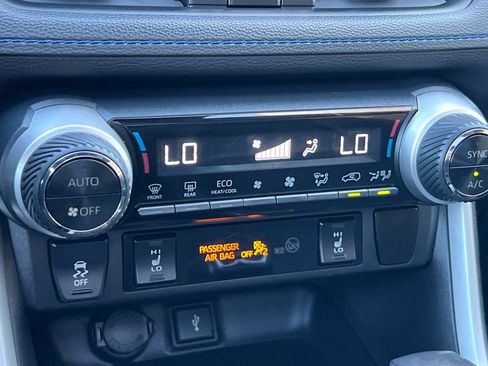 Certified 2021 Toyota RAV4 XSE AWD/4WD image 24