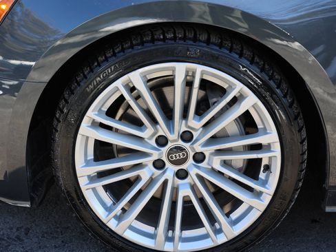 Used 2022 Audi A5 2.0T Premium Plus w/ Premium Plus image 11