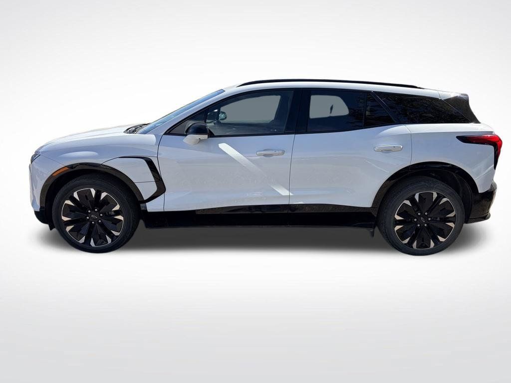 Used 2024 Chevrolet Blazer EV RS AWD/4WD image 3